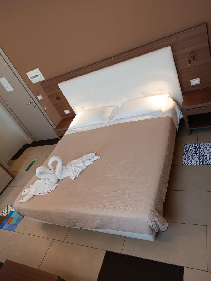 Hotel Don Giovanni Авола Экстерьер фото